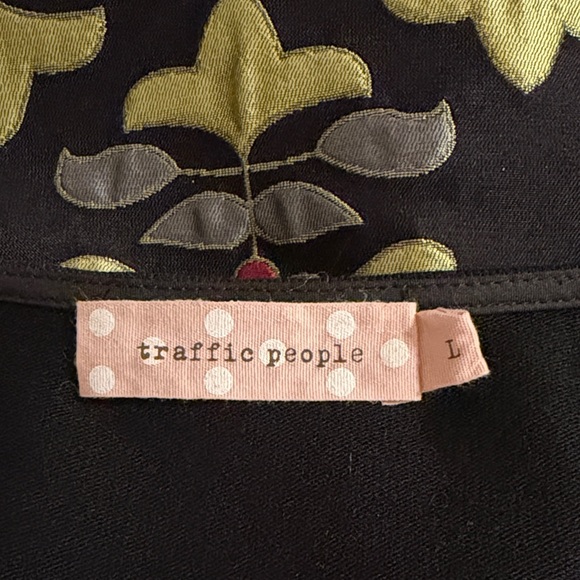 Traffic People Black Dress with Floral Pattern - Picture 5 of 8